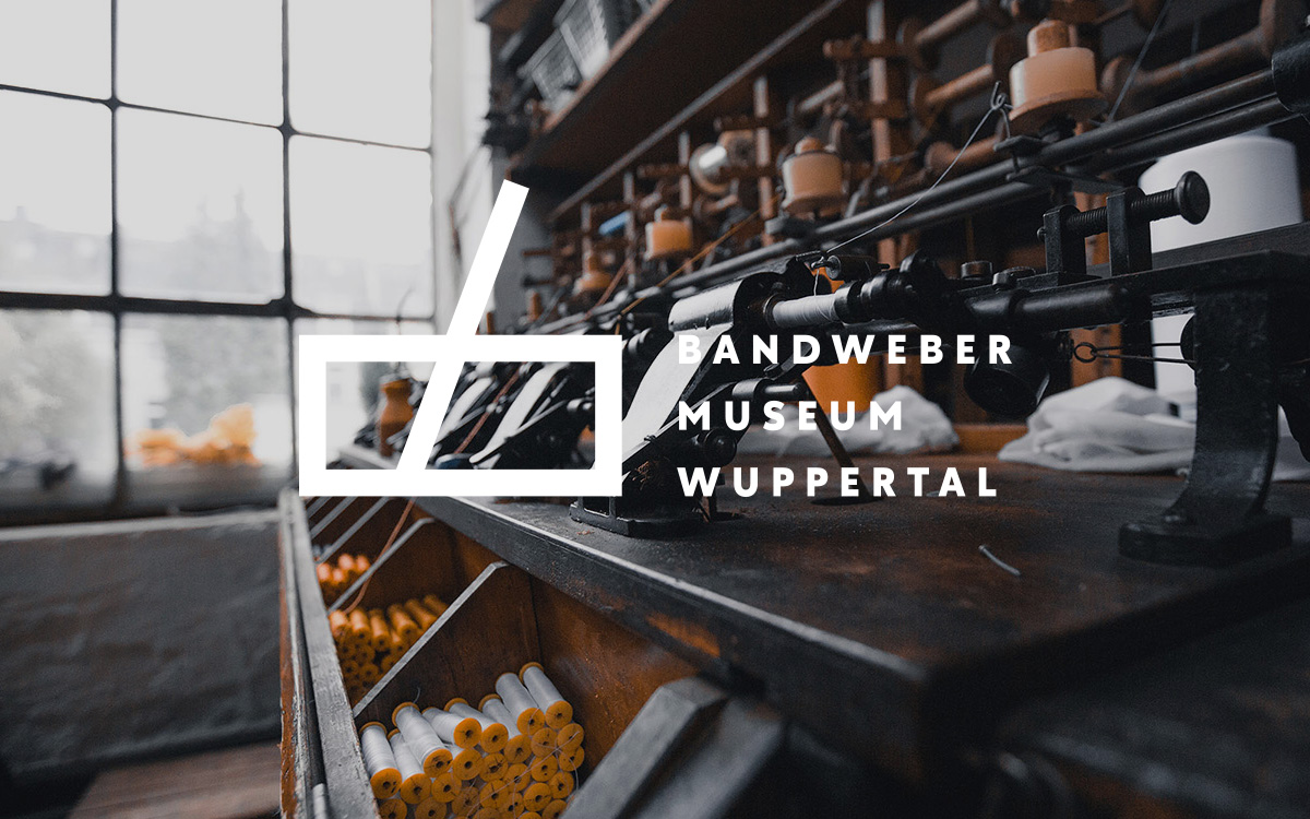 Logo Bandwebermuseum Wuppertal auf Shed